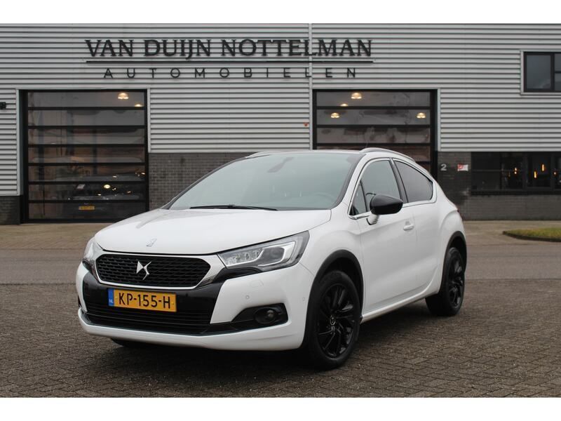 Wit Gebruikt 2016 DS Automobiles DS4 Business Hatchback | € 14.950 (Eerlijke prijs) - Afbeelding 1/4