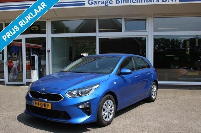 Blauw Gebruikt 2021 Kia Ceed Comfort Hatchback | € 18.450 (Eerlijke prijs) - Afbeelding 1/4
