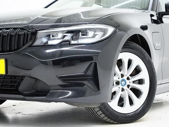 Occasion BMW 320 Shadowline 204 PK (150 kW) 2021 Zwart Stationwagen