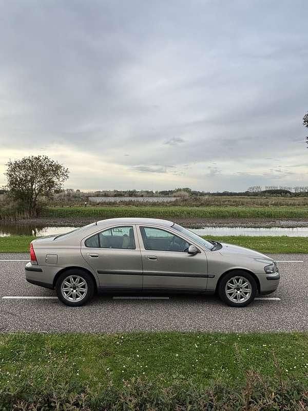 Occasion Volvo S60 250 PK (183 kW) 2001 Beige Sedan