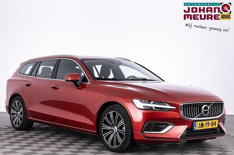 Occasion Volvo V60 Inscription 2026 Rood Stationwagen