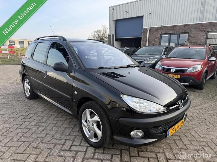 Occasion Peugeot 206 109 PK (80 kW) 2003 Zwart Stationwagen