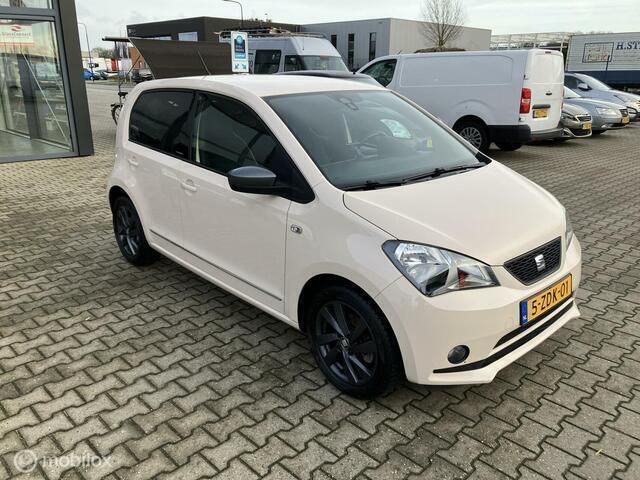 Occasion Seat Mii 60 PK (44 kW) 2015 Beige Hatchback