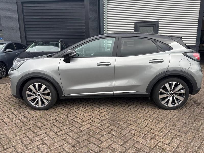 Grijs Gebruikt 2020 Ford Puma SUV | € 15.650 (Super prijs) - Afbeelding 1/4