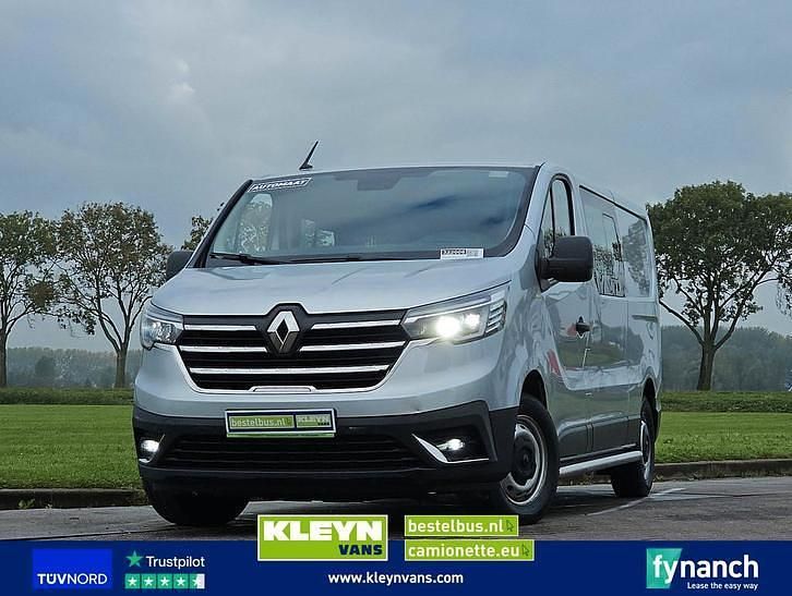 Zilver Gebruikt 2023 Renault Trafic MPV | € 26.850 (Super prijs) - Afbeelding 1/4