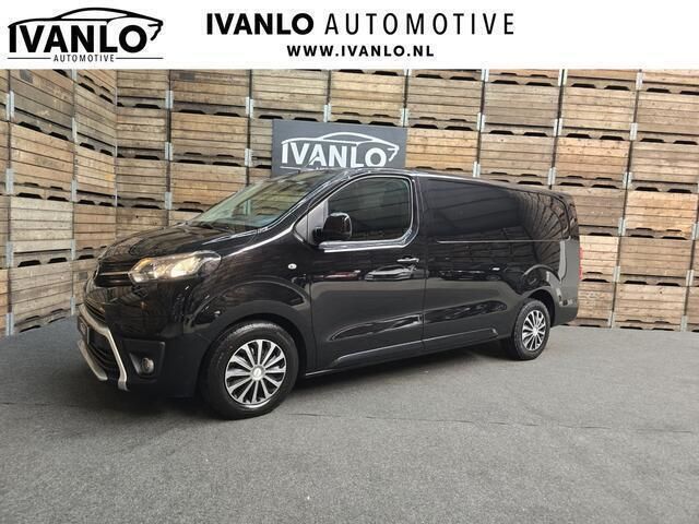 Zwart Gebruikt 2020 Toyota Proace Van | € 22.899 (Goede deal) - Afbeelding 1/4