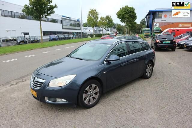 Blauw Gebruikt 2010 Opel Insignia Stationwagen | € 1.500 (Goede deal) - Afbeelding 1/4