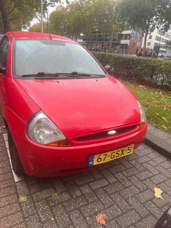 Rood Occasion 2008 Ford Ka Hatchback | € 950 (Eerlijke prijs) - Afbeelding 1/4
