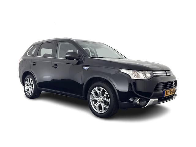 Zwart Gebruikt 2015 Mitsubishi Outlander Edition SUV | € 7.745 (Eerlijke prijs) - Afbeelding 1/4