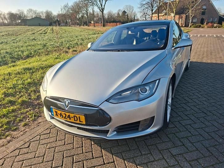 Occasion Tesla Model S 2015 Hatchback
