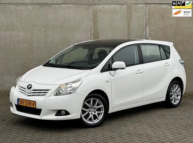 Wit Occasion 2011 Toyota Verso Business Edition MPV | € 6.990 (Eerlijke prijs) - Afbeelding 1/4