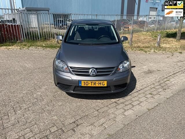 Grijs Gebruikt 2007 VW Golf Plus MPV | € 1.999 (Iets duurder) - Afbeelding 1/4