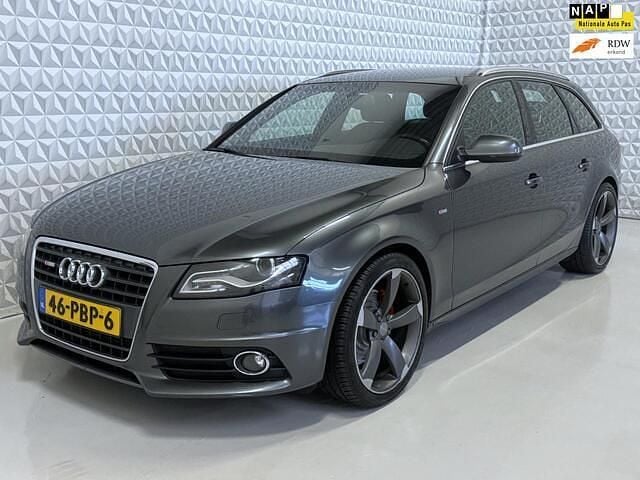 Grijs Gebruikt 2011 Audi A4 S-Line Stationwagen | € 8.999 (Eerlijke prijs) - Afbeelding 1/4