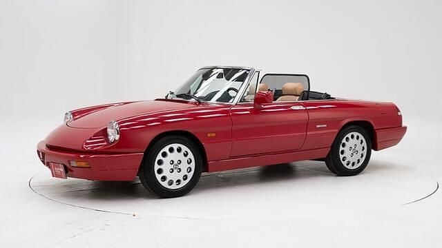 Overige Gebruikt 1991 Alfa Romeo 2000 | € 21.500 - Afbeelding 1/4