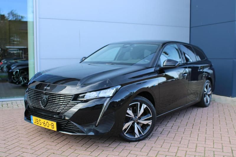 Zwart Gebruikt 2023 Peugeot 308 Allure Stationwagen | € 24.900 (Goede deal) - Afbeelding 1/4