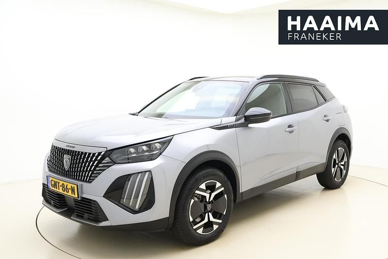 Grijs Gebruikt 2024 Peugeot 2008 GT SUV | € 31.445 - Afbeelding 1/4