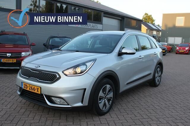 Grijs Gebruikt 2019 Kia Niro SUV | € 20.950 (Goede deal) - Afbeelding 1/4