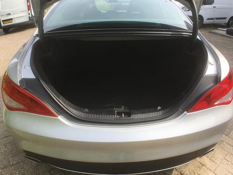 Occasion Mercedes CLA250 Ambition 211 PK (155 kW) 2014 Grijs Sedan