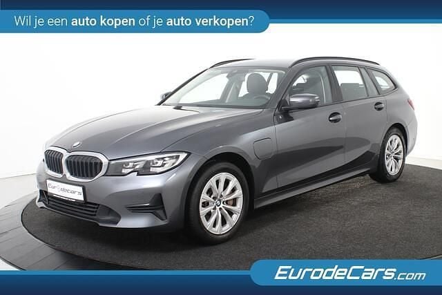 Grijs Occasion 2020 BMW 330 Stationwagen | € 24.850 (Super prijs) - Afbeelding 1/4