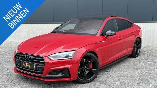 Rood Gebruikt 2018 Audi A5 Sportback S-Line Hatchback | € 36.995 (Duur) - Afbeelding 1/4