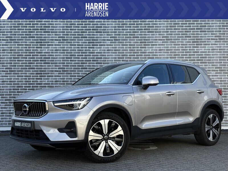 Grijs Gebruikt 2023 Volvo XC40 Ultimate SUV | € 41.694 (Duur) - Afbeelding 1/4