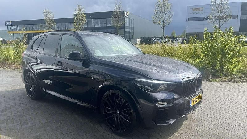 Gebruikt 2018 BMW X5 M Sport Line SUV | € 37.500 - Afbeelding 1/4
