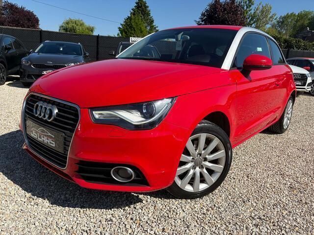 Rood Gebruikt 2012 Audi A1 Hatchback | € 8.990 (Iets duurder) - Afbeelding 1/4