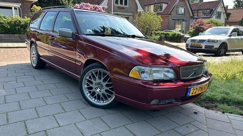 Gebruikt 1997 Volvo V70 Stationwagen | € 1.500 (Eerlijke prijs) - Afbeelding 1/4