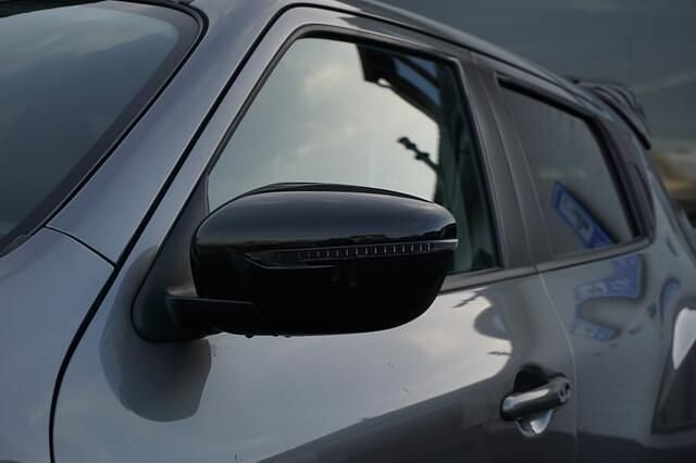 Occasion Nissan Juke N-Connecta 116 PK (85 kW) 2018 Grijs SUV