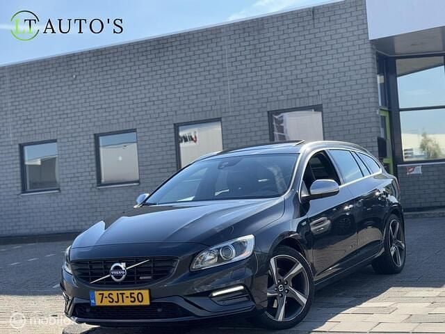 Grijs Gebruikt 2013 Volvo V60 R-Design Stationwagen | € 9.999 (Duur) - Afbeelding 1/4