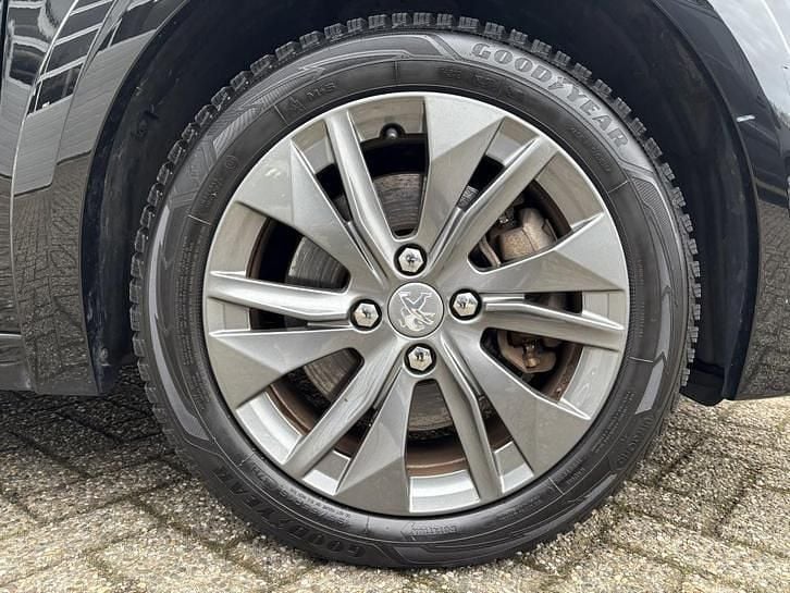 Occasion Peugeot e-208 Allure 100 kW (136 PK) 2021 Hatchback