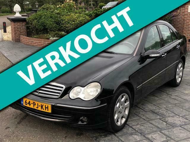Zwart Gebruikt 2004 Mercedes C270 Elegance Sedan | € 2.695 - Afbeelding 1/4
