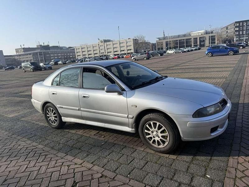 Occasion Mitsubishi Carisma 90 PK (66 kW) 2001 Sedan