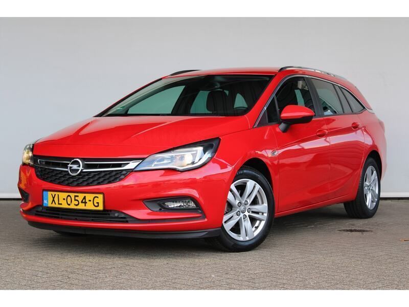 Rood Gebruikt 2019 Opel Astra Edition Hatchback | € 11.900 (Eerlijke prijs) - Afbeelding 1/4