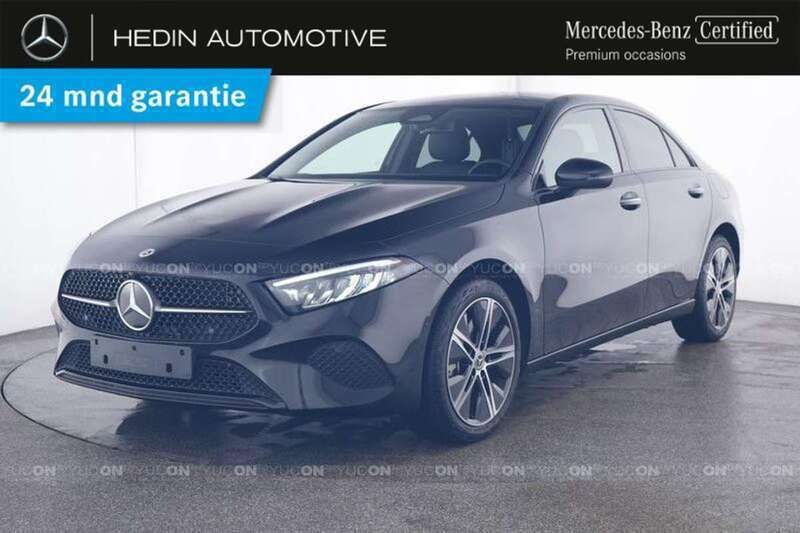 Zwart, metallic lak Gebruikt 2024 Mercedes A250 Progressive Sedan | € 38.900 (Eerlijke prijs) - Afbeelding 1/3