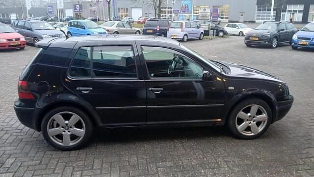 Occasion VW Golf IV 105 PK (77 kW) 2002 Zwart Hatchback