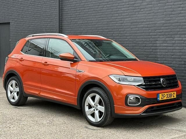 Oranje Gebruikt 2019 VW T-Cross Style SUV | € 13.745 (Iets duurder) - Afbeelding 1/4