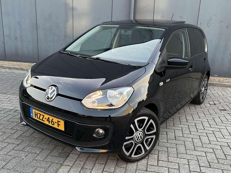 Zwart Gebruikt 2014 VW up! Cup Hatchback | € 6.950 (Eerlijke prijs) - Afbeelding 1/4