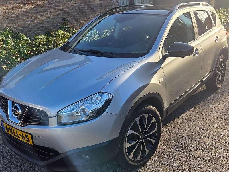 Grijs Gebruikt 2013 Nissan Qashqai 360º SUV | € 8.250 (Eerlijke prijs) - Afbeelding 1/4