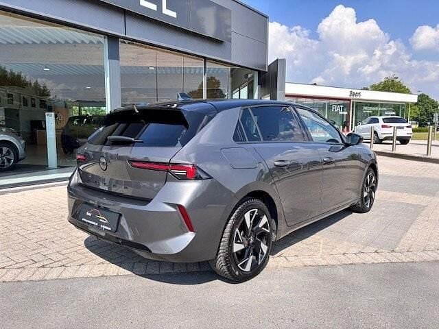 Grijs Occasion 2024 Opel Astra GS Line Hatchback | € 19.800 (Super prijs) - Afbeelding 1/4