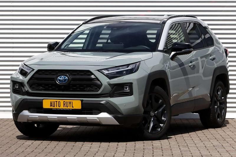 Groen Gebruikt 2024 Toyota RAV4 Hybrid SUV | € 49.845 (Eerlijke prijs) - Afbeelding 1/4
