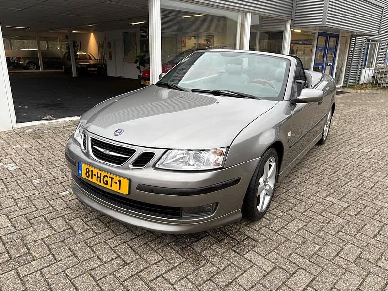 Grijs Gebruikt 2004 Saab 9-3 Cabriolet Aero Cabriolet | € 9.950 (Eerlijke prijs) - Afbeelding 1/4