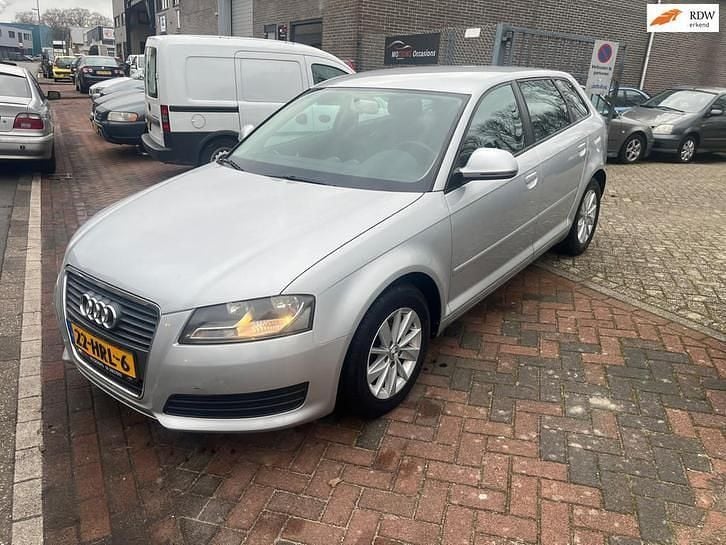 Occasion 2009 Audi A3 Attraction | € 2.999 (Super prijs) - Afbeelding 1/4