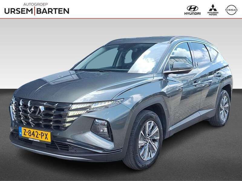Grijs, metallic lak Gebruikt 2024 Hyundai Tucson Comfort SUV | € 36.930 (Eerlijke prijs) - Afbeelding 1/4