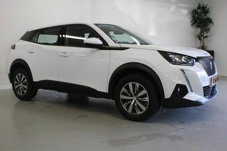 Occasion Peugeot 2008 Active 112 PK (82 kW) 2021 Wit SUV