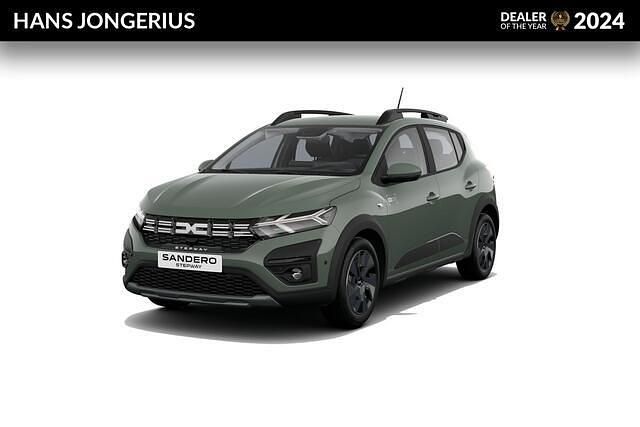 Cedar green (groen mica) Nieuw 2025 Dacia Sandero Expression Hatchback | € 24.644 (Eerlijke prijs) - Afbeelding 1/4