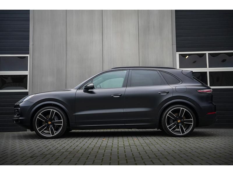 Occasion Porsche Cayenne 463 PK (340 kW) 2020 Zwart SUV