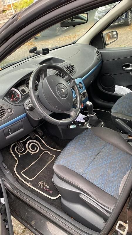 Occasion Renault Clio R.S. 74 PK (54 kW) 2007 Hatchback