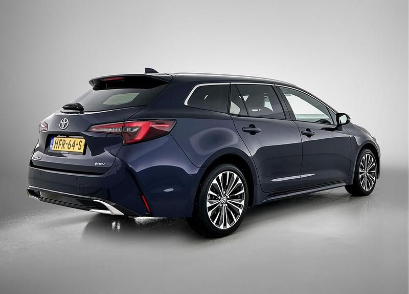 Occasion Toyota Corolla Hybrid 140 PK (102 kW) 2025 Blauw Stationwagen
