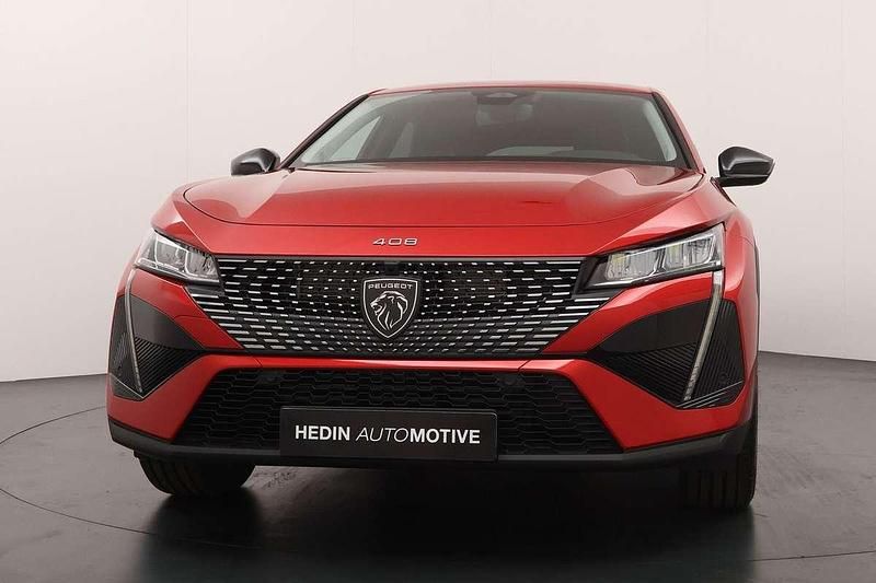 Nieuw Peugeot 408 Allure 224 PK (164 kW) 2025 Rood Sedan